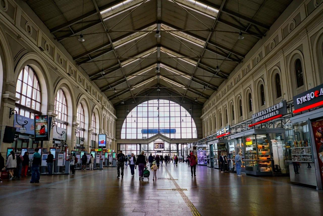 В Петербурге туристам будут выдавать бумажные карты
