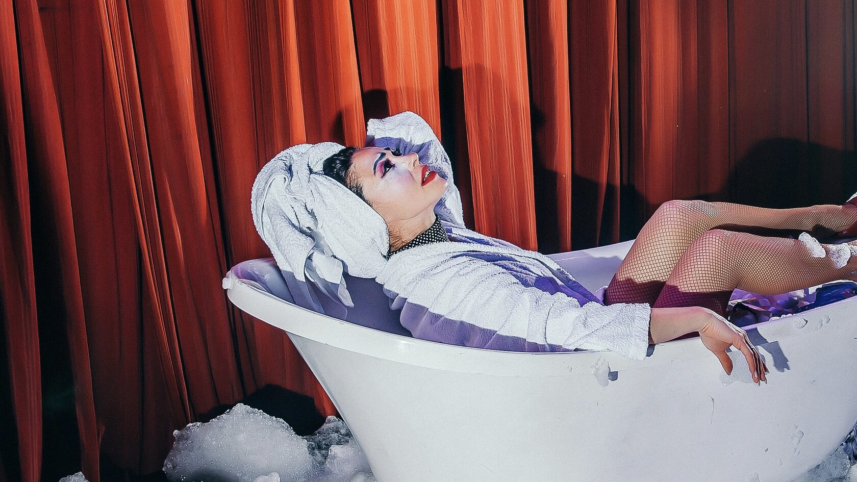 Спектакль «Ванная комната» (Bathroom) Спектакль «Ванная комната» (Bathroom) со скидкой 30%