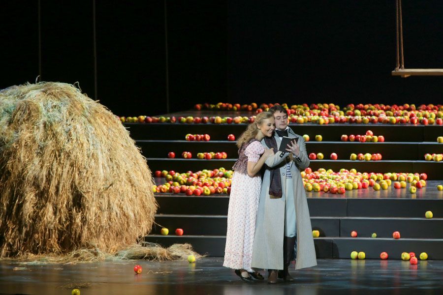 Опера «Евгений Онегин» на Новой сцене Мариинского театра
