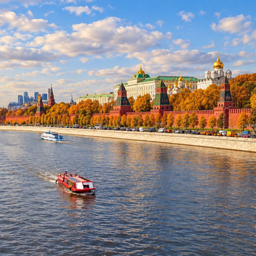 Речная прогулка «Московская Гранд прогулка» с музыкальной программой и ужином Речная прогулка «Московская Гранд прогулка» с музыкальной программой и ужином