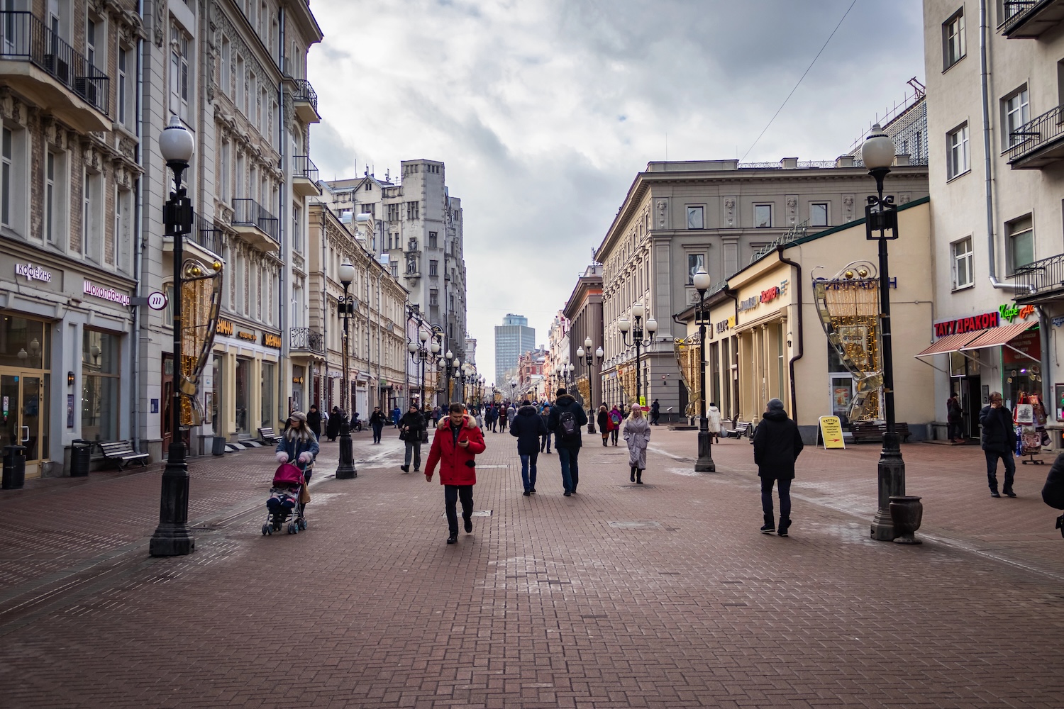 «Ты — моё отечество»: почему Арбат — великая улица Москвы