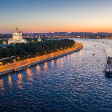 Ночная экскурсия по Петербургу с прогулкой на теплоходе со скидкой до 44%