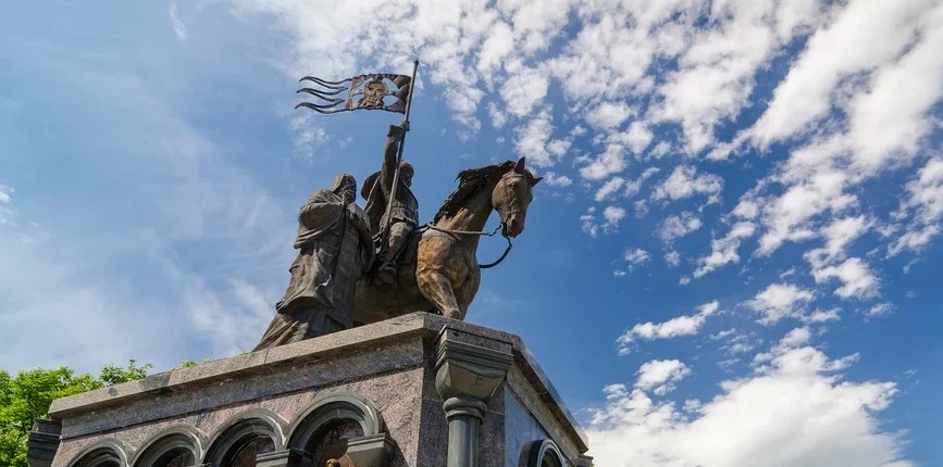 Индивидуальная пешеходная экскурсия по центру Владимира