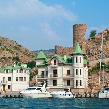 Автобусная обзорная экскурсия «Балаклава» с посещением крепости Чембало