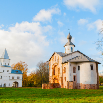 Экскурсия «Великий Новгород: сердце земли русской» со скидкой 53%