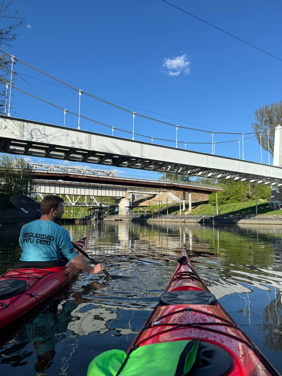 Двухчасовая прогулка на каяках со скидкой до 28%
