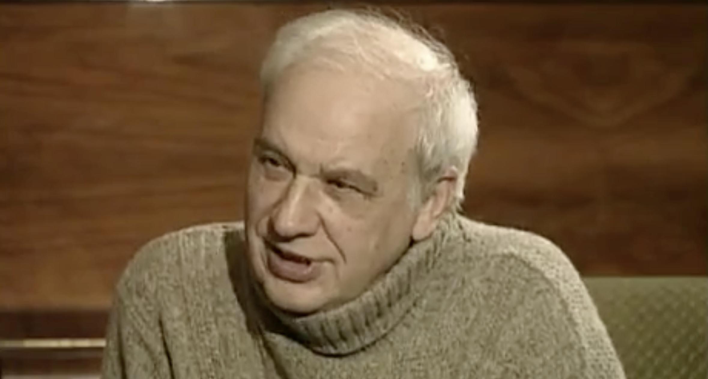 Умер бард и поэт Дмитрий Сухарев — автор песни «Александра» из фильма «Москва слезам не верит»