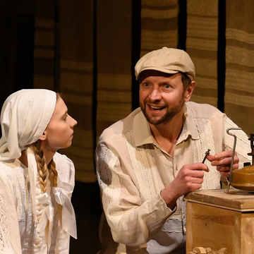 Спектакль «Любовь и голуби» со скидкой 25%