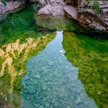 Экскурсия «Призрачное село Гамсутль и Салтинское ущелье» из Махачкалы со скидкой 20%