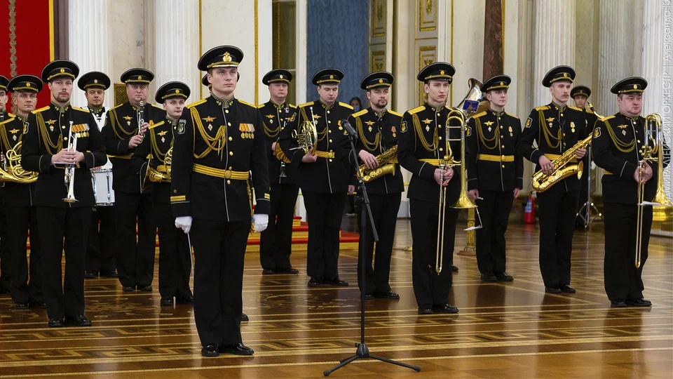 Новогодний концерт Адмиралтейского оркестра Новогодний концерт Адмиралтейского оркестра