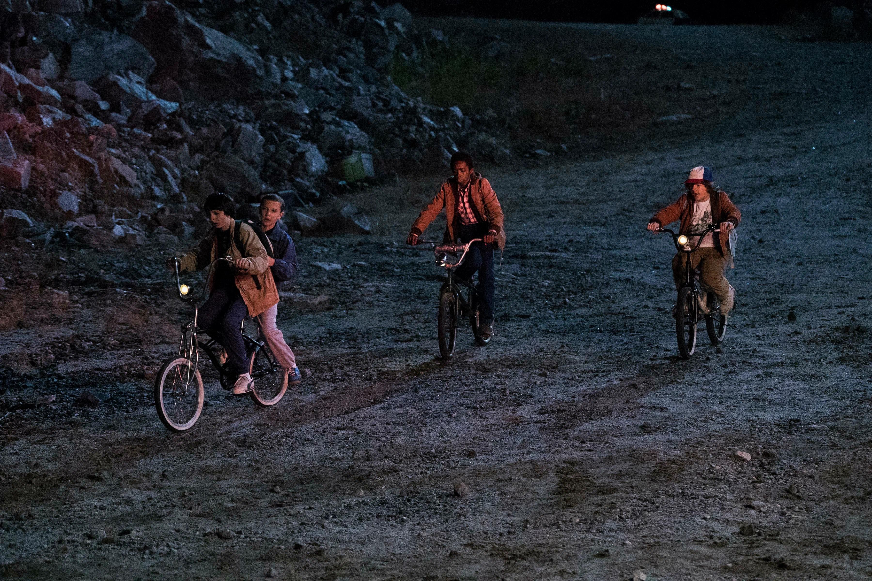 2026 – 2016: вспоминаем музыку, фильмы, моду 10 лет назад