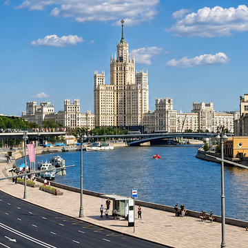 Автобусно-пешеходная экскурсия «Это вам не обзорка! Несерьёзная Москва»