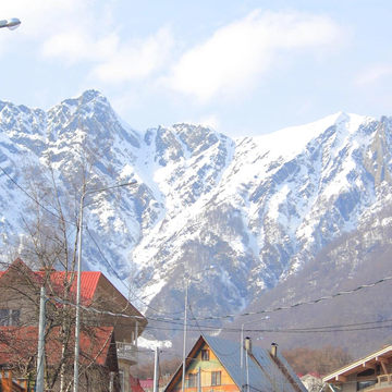 Индивидуальная экскурсия «Путь к вершинам: Красная поляна и Роза Хутор» со скидкой 20%