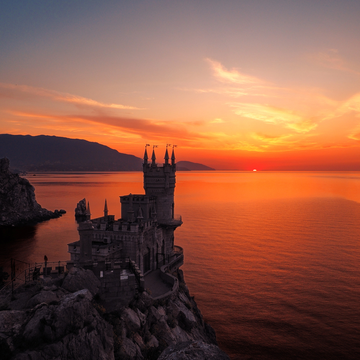 Автобусная экскурсия «Под шёпот роз и олеандра» со скидкой 20%