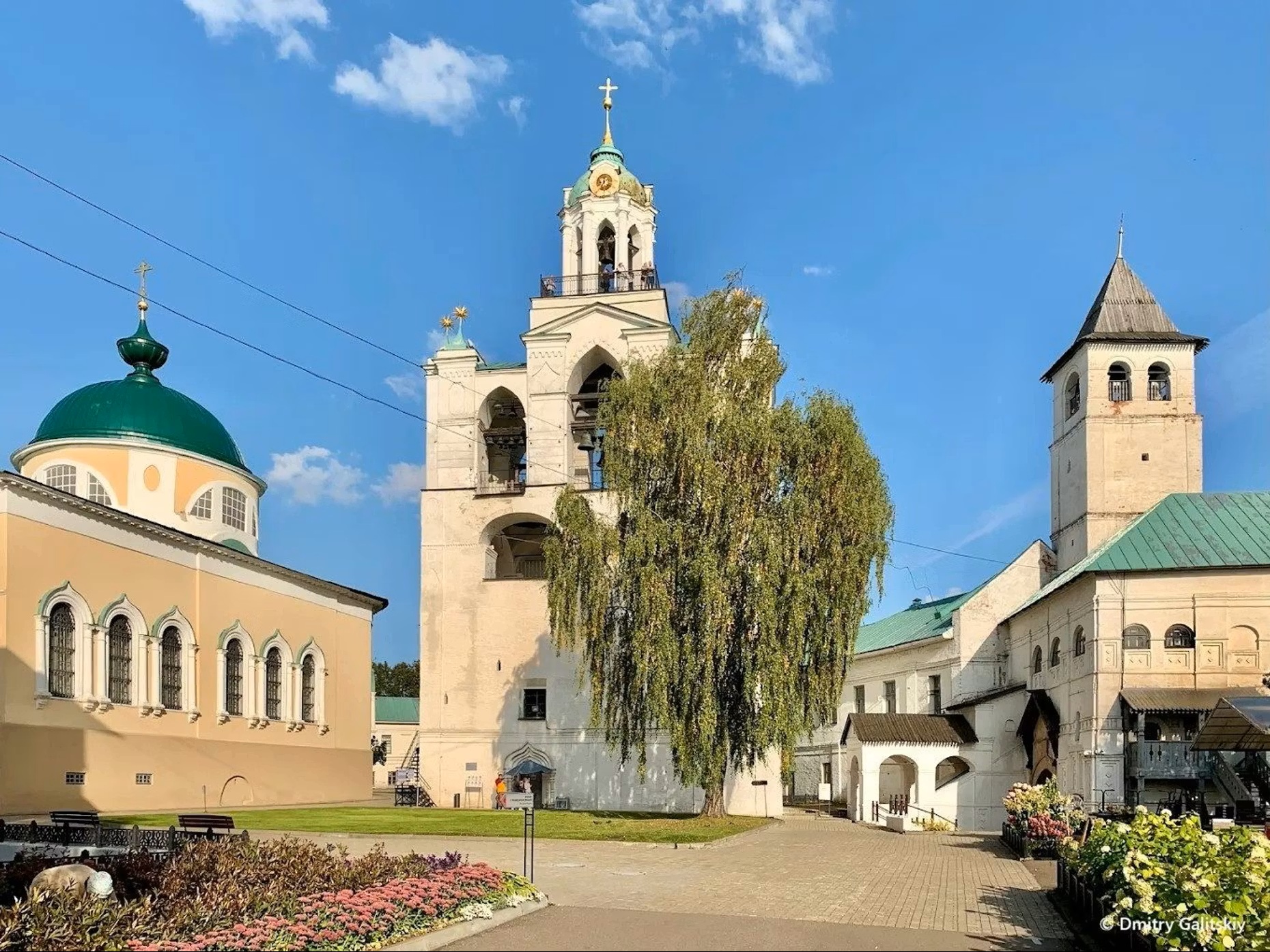 Аудиоэкскурсия по Спасо-Преображенскому монастырю с входным билетом Аудиоэкскурсия по Спасо-Преображенскому монастырю с входным билетом