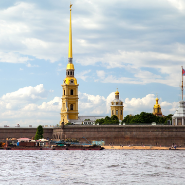 В любую погоду: прогулки на тёплых двухпалубниках cо скидками до 72%