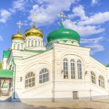 Индивидуальная экскурсия в Храм всех религий и Раифский монастырь Индивидуальная экскурсия в Храм всех религий и Раифский монастырь со скидкой 20%