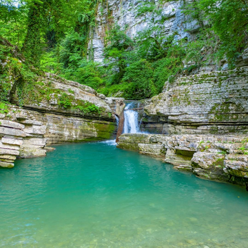 Джип-тур по Мокрому каньону реки Псахо