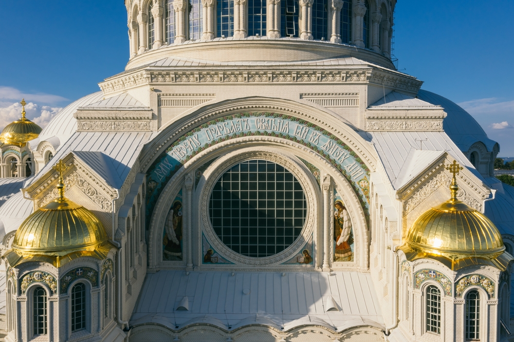 Автобусная экскурсия в Кронштадт с прогулкой на теплоходе со скидкой до 20%