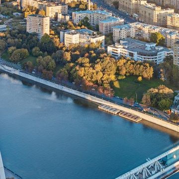 «Любимая столица» речная прогулка по Москве-реке (Круг от Сити до Крымского моста) на люкс-теплоходе «Соболь» и «Августина»