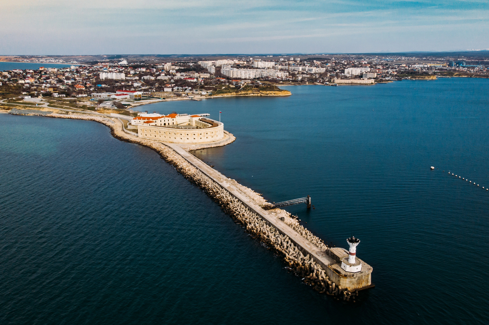 Морская прогулка на катере «Легендарный Севастополь» Морская прогулка на катере «Легендарный Севастополь»