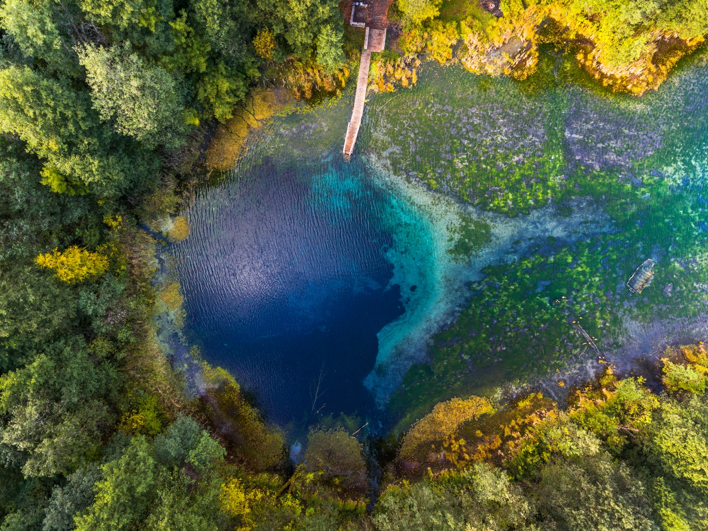 Экскурсия к волшебным Голубым озёрам со скидкой до 43%