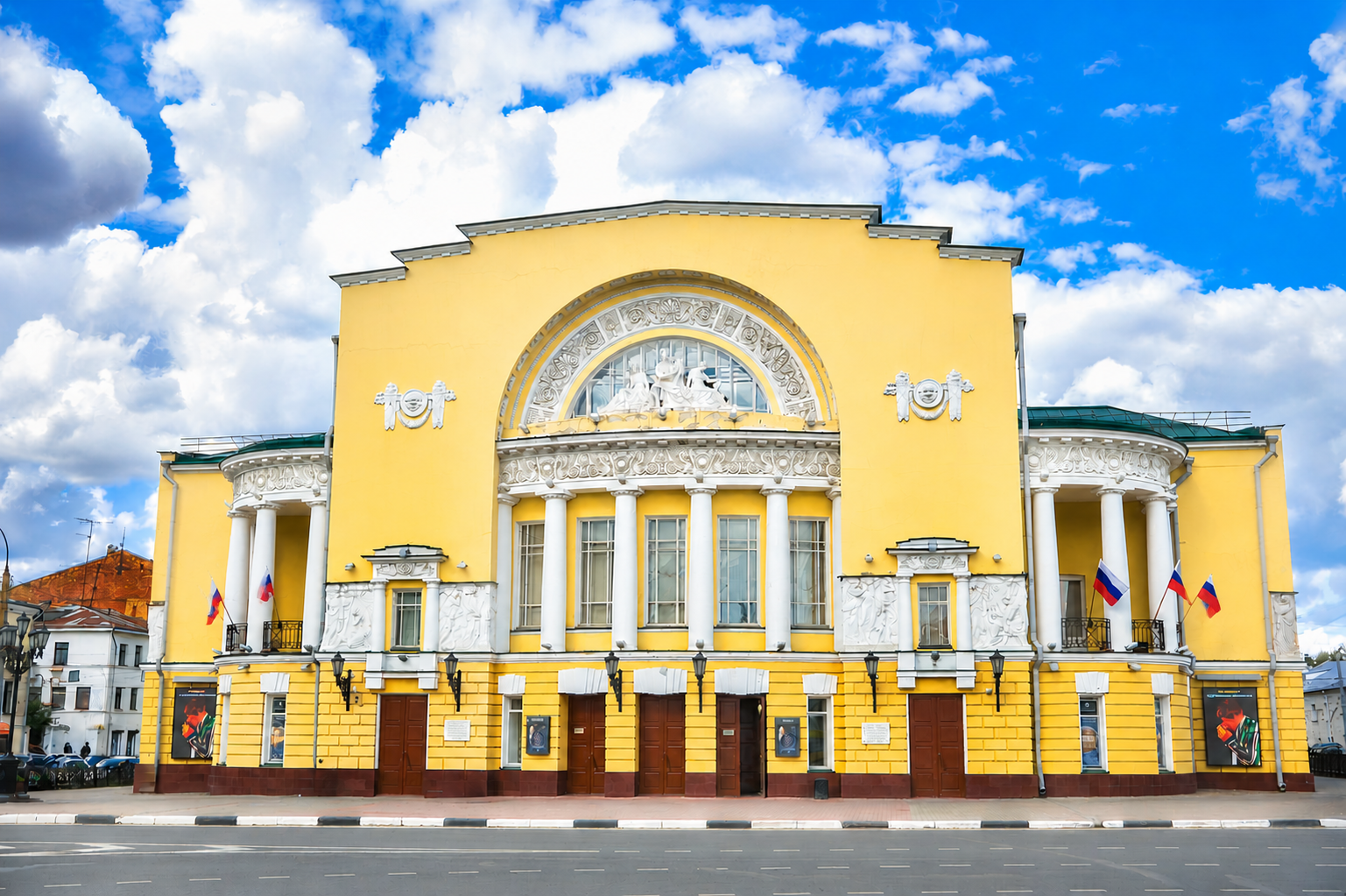 Индивидуальная пешеходная экскурсия по Ярославлю со скидкой 20%