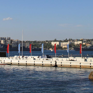 Пешеходная экскурсия по Севастополю с морской прогулкой по бухтам