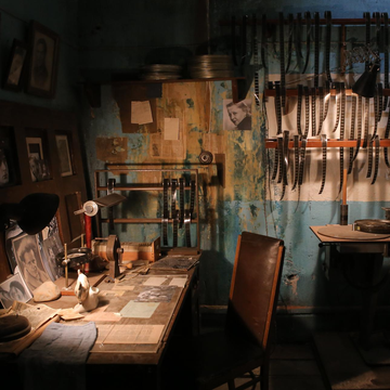 Интерактивная инсталляция «Пропавшие в кинохронике» на киностудии «Ленфильм» со скидкой 20%