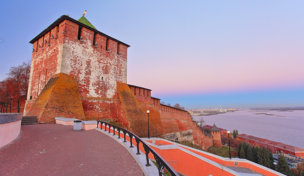 Автобусно-пешеходная экскурсия по вечернему Нижнему Новгороду