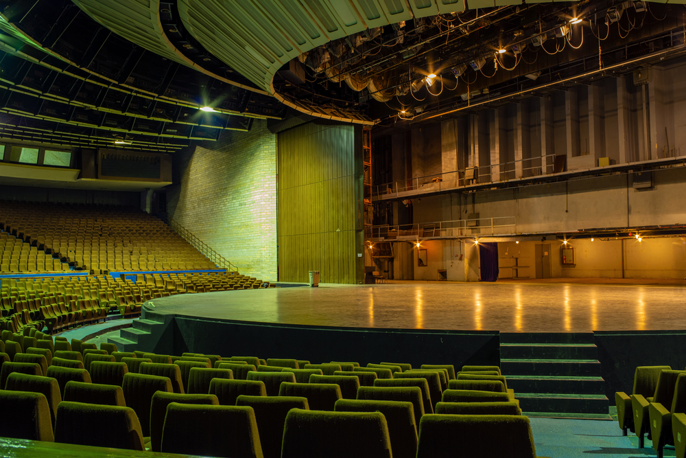 Дворец культуры железнодорожников (Театр им. графини С. В. Паниной)