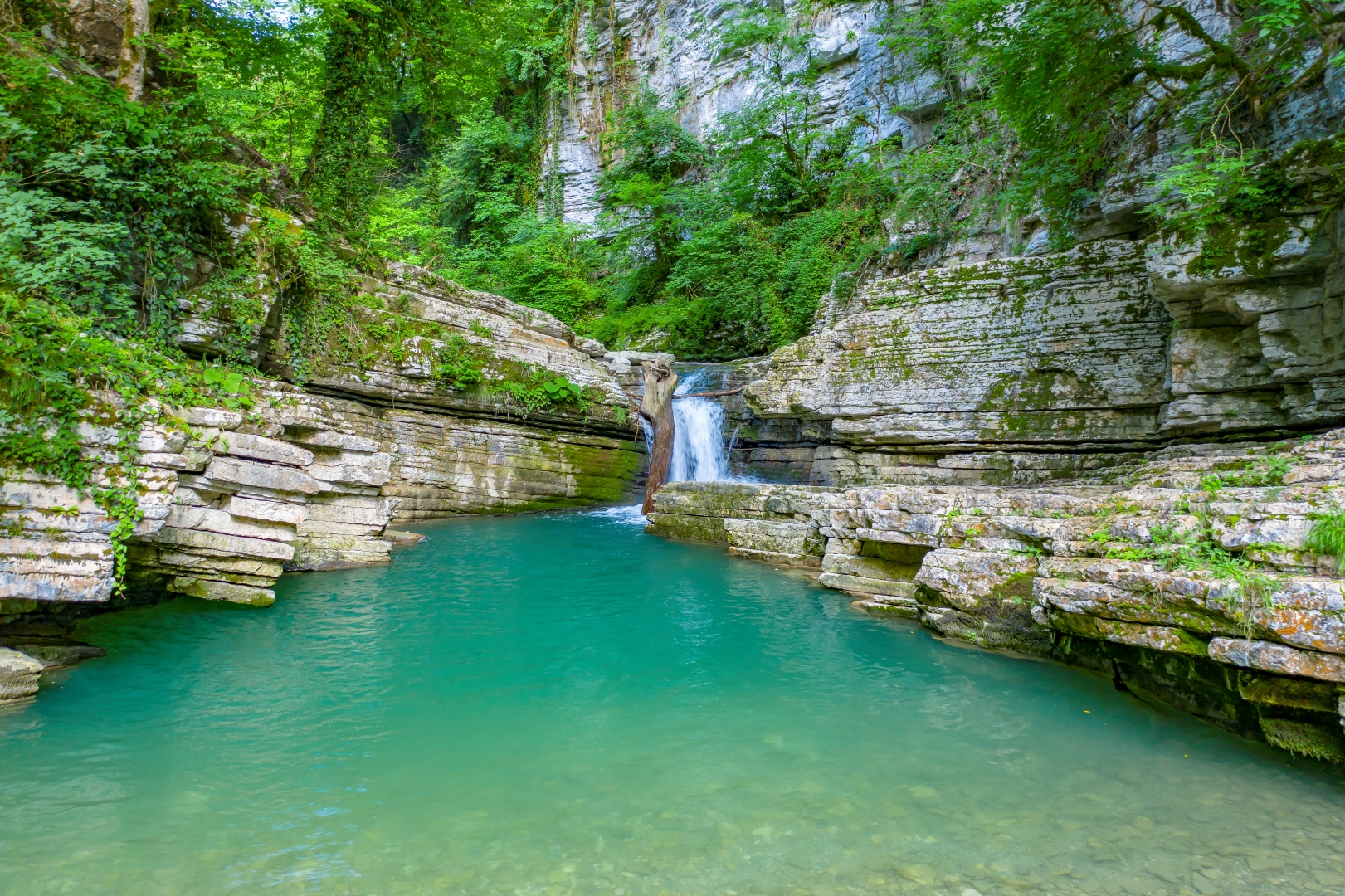 Джип-тур по Мокрому каньону реки Псахо