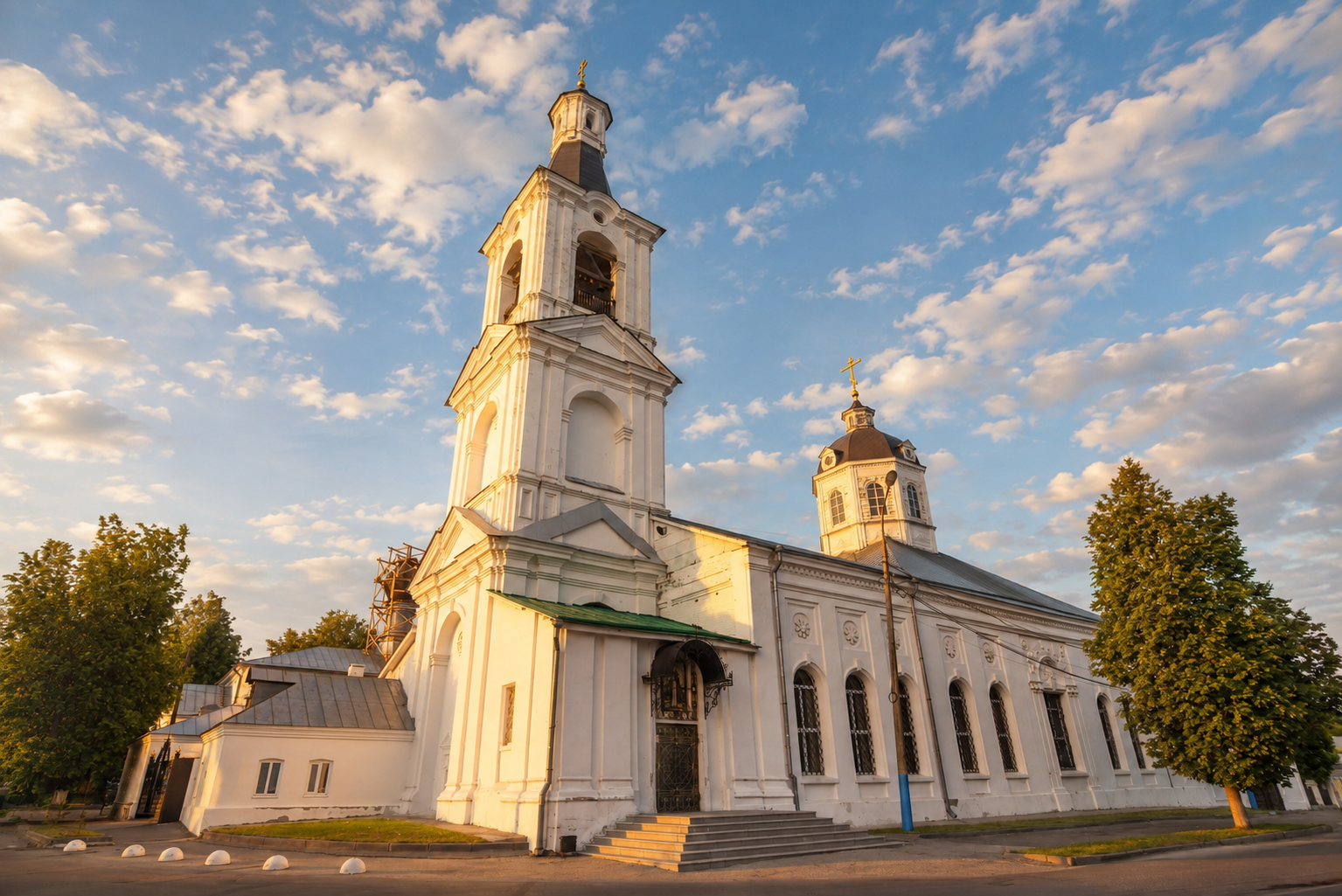 Автобусная экскурсия в Дивеево с посещением Арзамаса