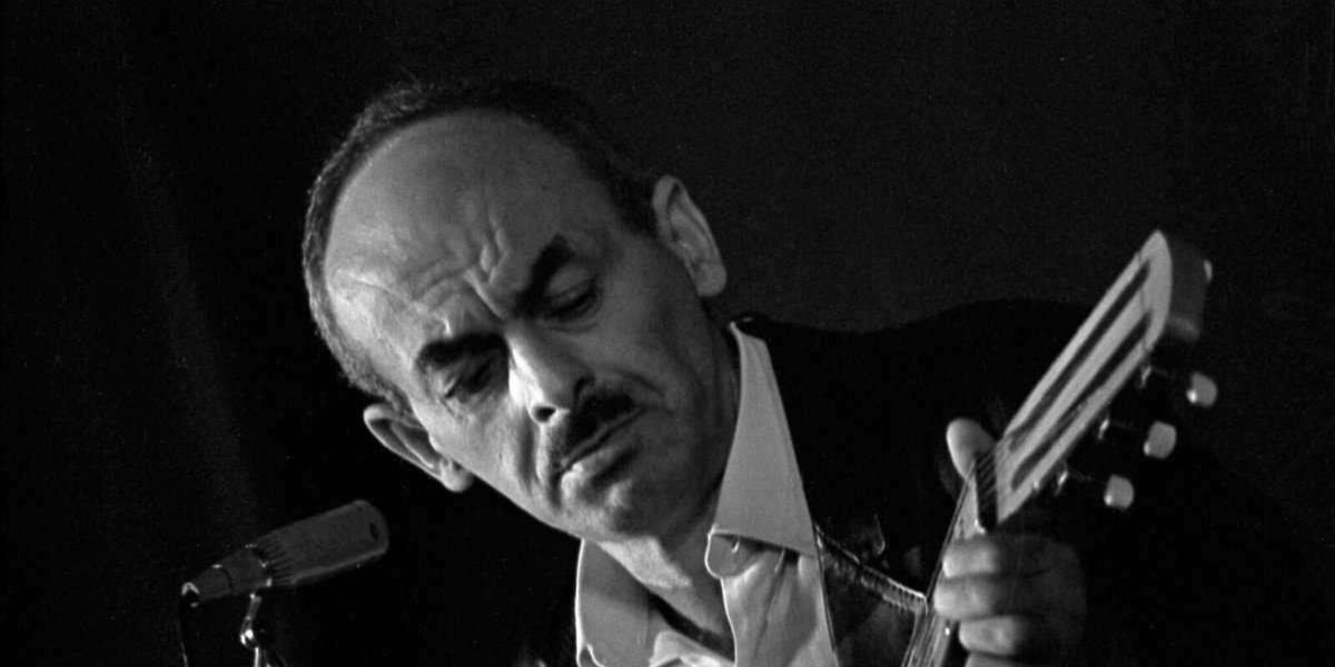 Музыкально-литературный вечер «К 100-летию Булата Окуджавы» со скидкой 40%