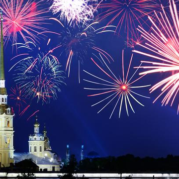 Речная прогулка в День Победы на однопалубном теплоходе с просмотром салюта со скидкой до 44%