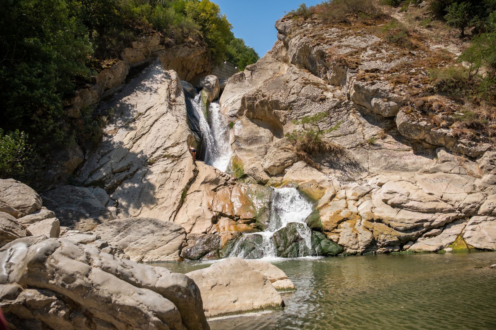 Автобусная экскурсия «Самурский лес и Водопад Хучни»