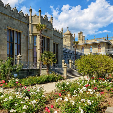 Автобусная экскурсия «Продлись, продлись, очарованье» с дегустацией вин и морской прогулкой со скидкой 20%