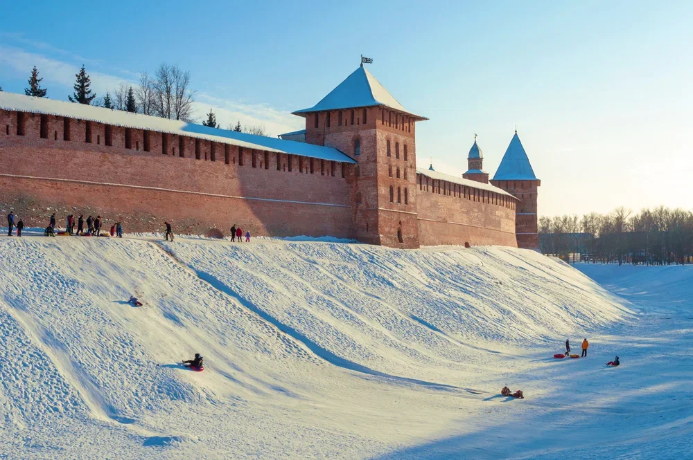 Пешеходная экскурсия «Зимние истории Новгородского Кремля»