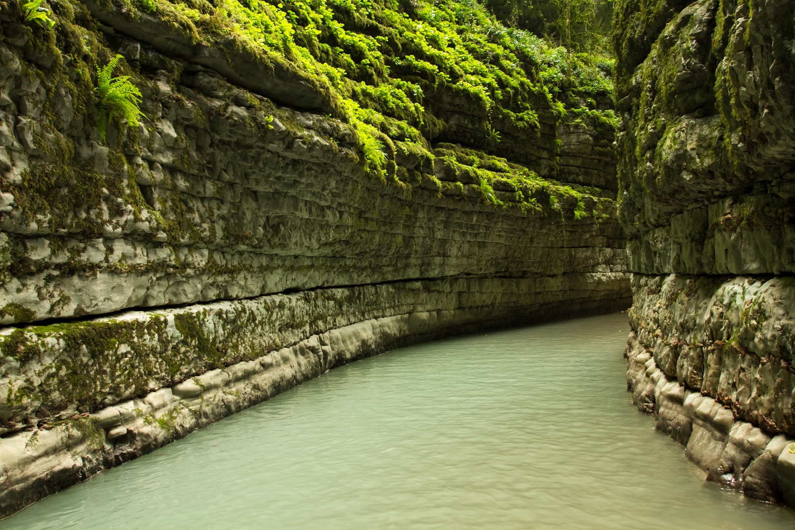 Джип-тур в Абхазию по Хашупсинскому каньону со скидкой 20%