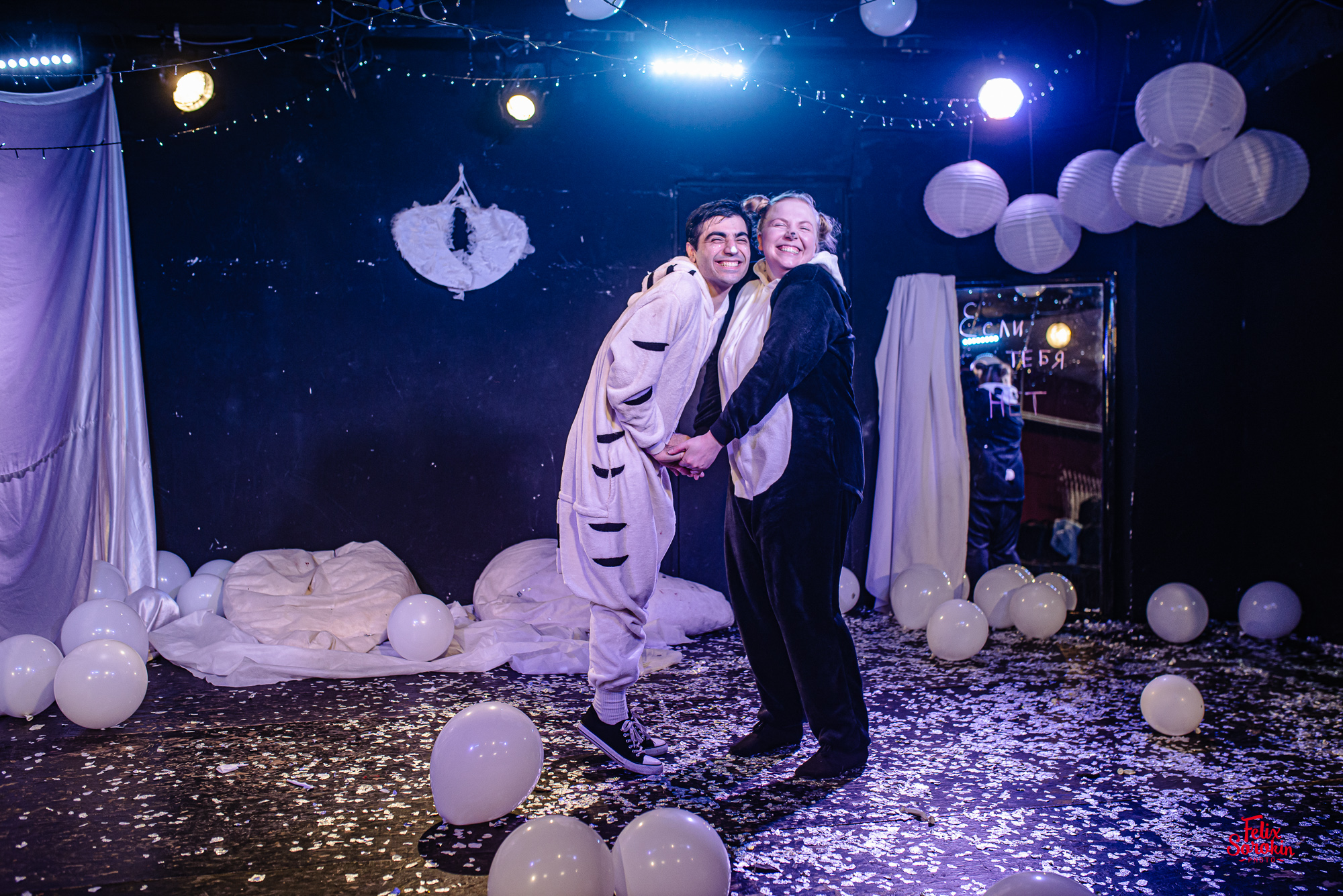 Детский музыкальный спектакль «Приключения Тигрёнка и Медвежонка» со скидкой 40%