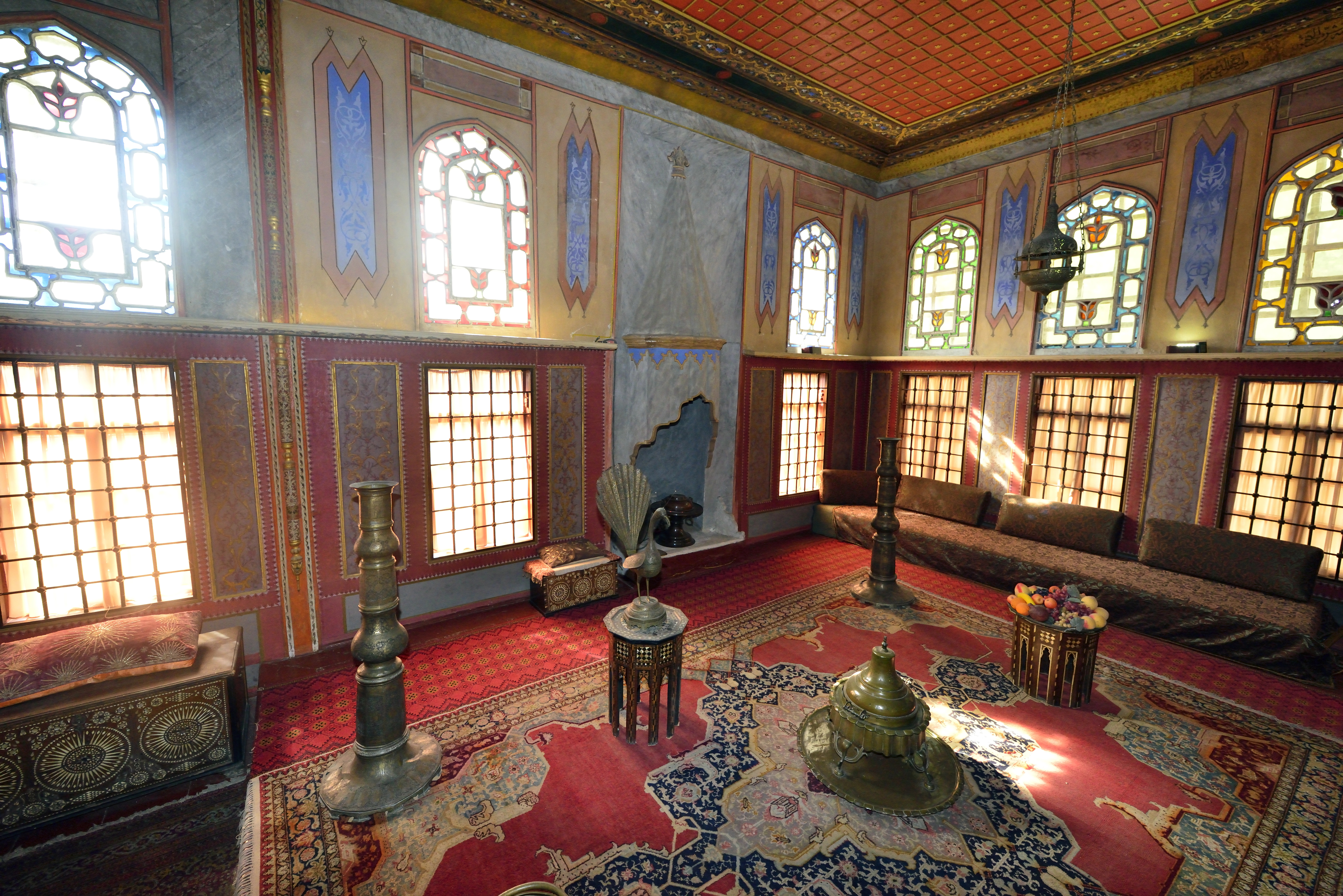 Автобусная экскурсия «Бахчисарай — в забвенье дремлющий дворец» со скидкой 20%