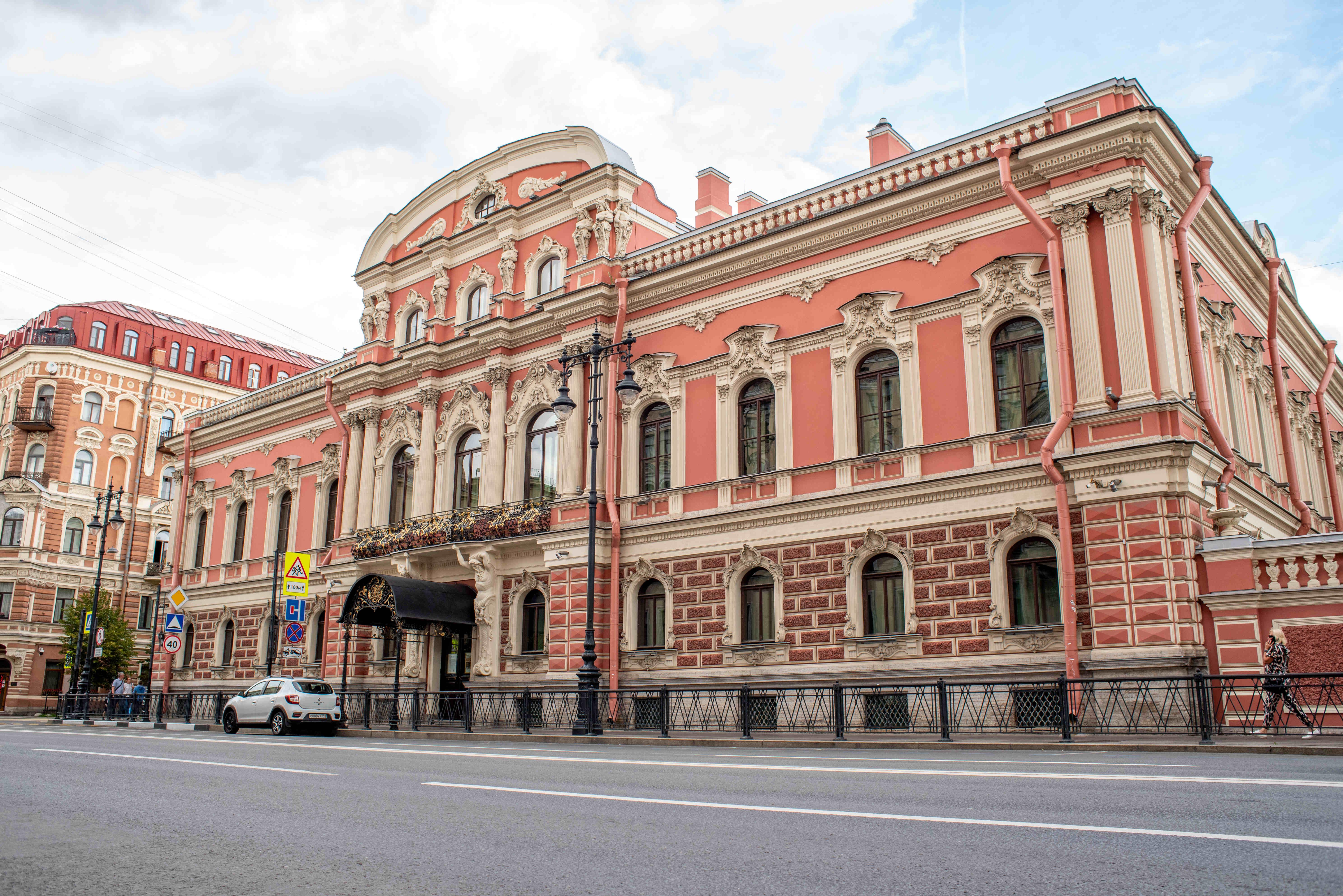 Особняк Мясникова в Петербурге: история, современность, как добраться, цены на мероприятия