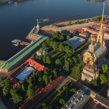 Автобусная обзорная экскурсия с посещением Петропавловской крепости со скидкой 51%