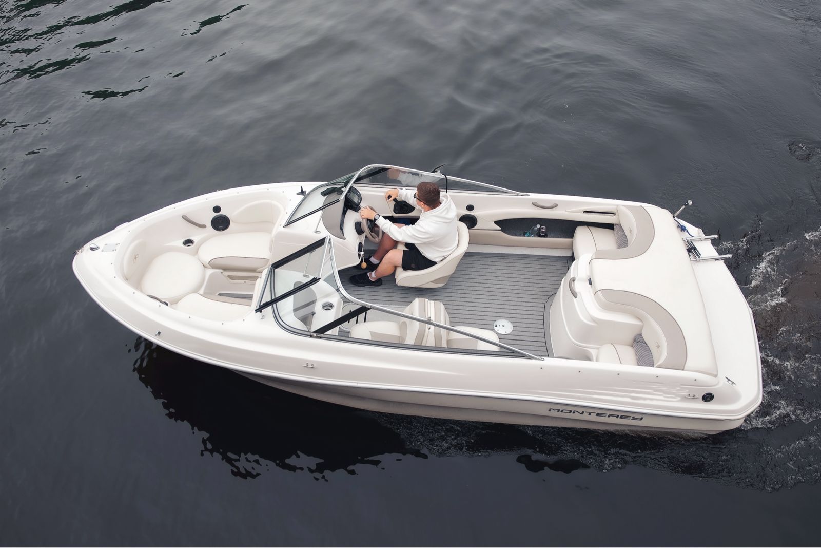 Аренда катера «Сиеста» с капитаном