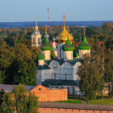 Квест-экскурсия «Игры и загадки древнего Суздаля»
