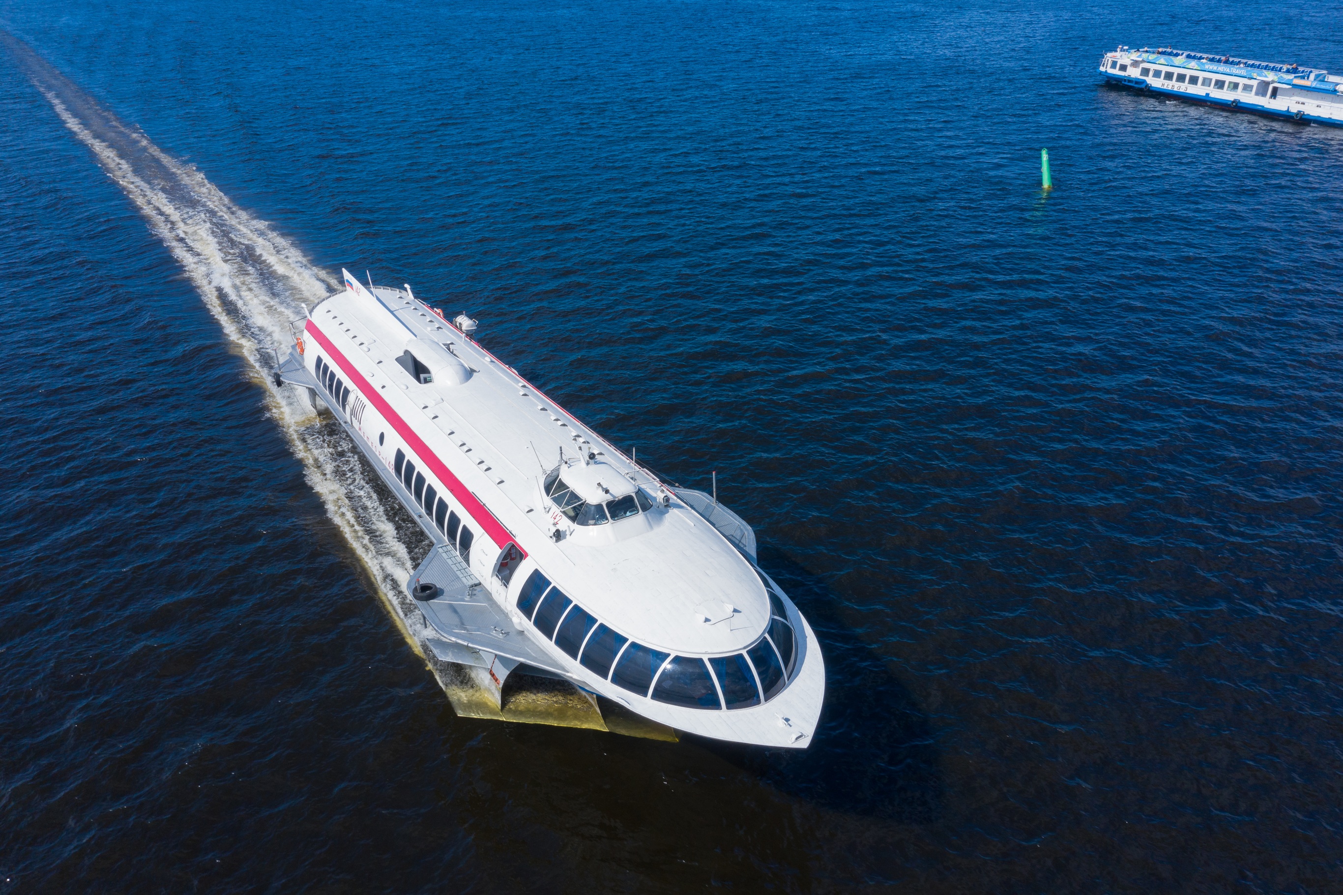 Поездка в Петергоф из Кронштадта на быстроходном теплоходе «Метеор» со скидкой 35%