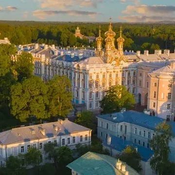 Автобусная экскурсия в Пушкин с посещением Екатерининского и Александровского дворцов со скидкой до 37%