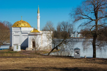 Тур на день «Царское Село — Павловск — Гатчина» со скидкой 44%