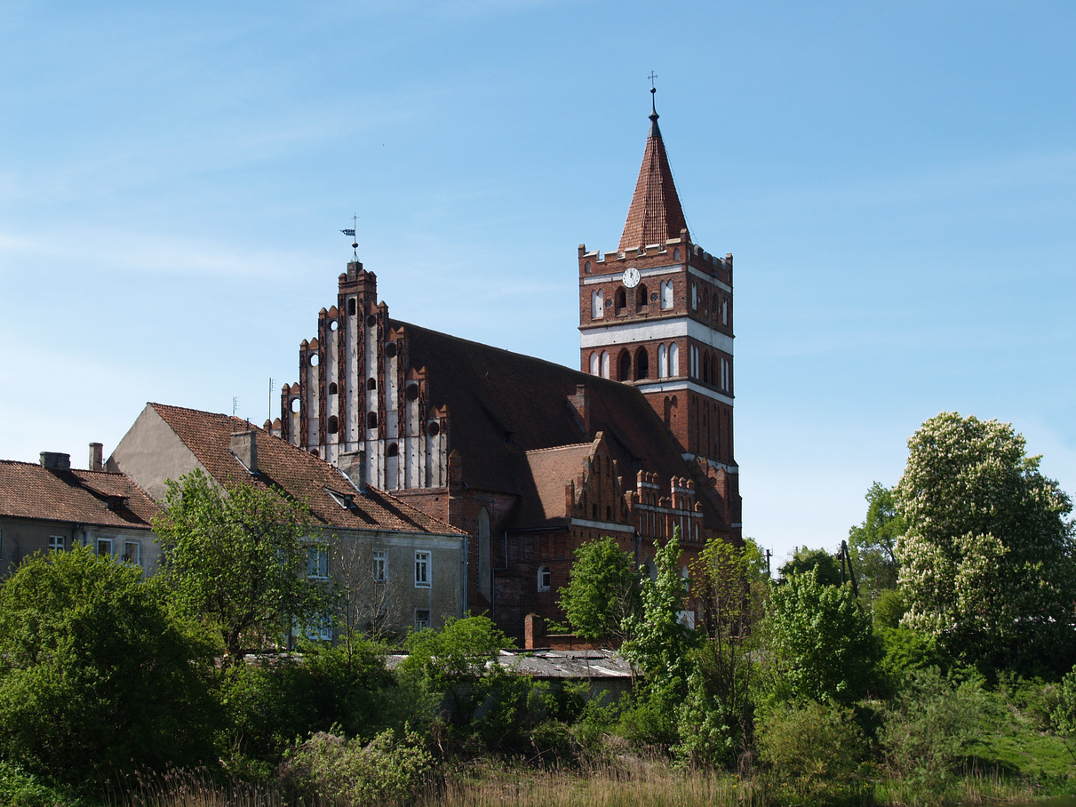 Автобусная экскурсия «Малые средневековые города» с обедом со скидкой 25%