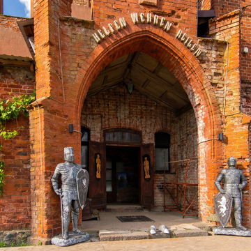 Автобусная экскурсия «Призрак замка Шаакен. Замок Нессельбек» из Светлогорска со скидкой 25%